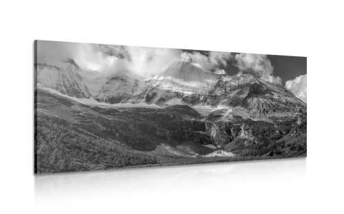 Obraz majestátna horská krajina v čiernobielom prevedení