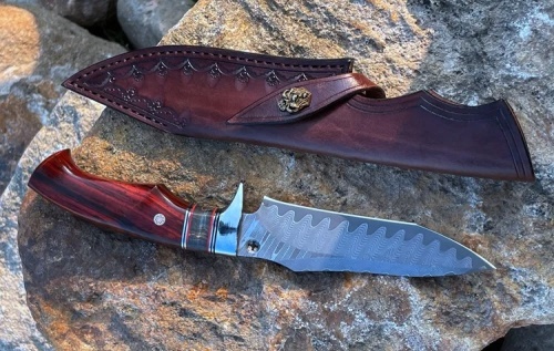 KnifeBoss lovecký damaškový nůž Rosewood VG-10