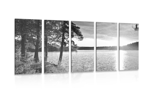 5-dielny obraz západ slnka nad jazerom v čiernobielom prevedení