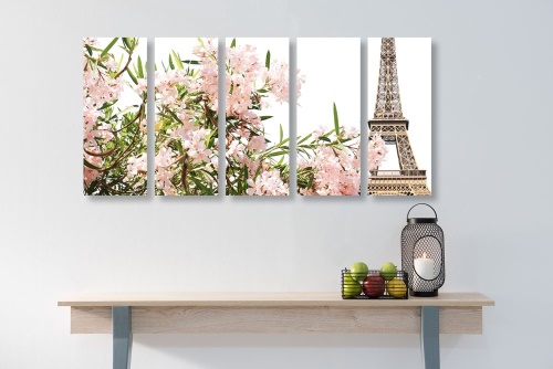 5-dielny obraz Eiffelova veža a ružové kvety