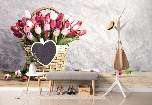Samolepiaca fototapeta tulipány v drevenom košíku