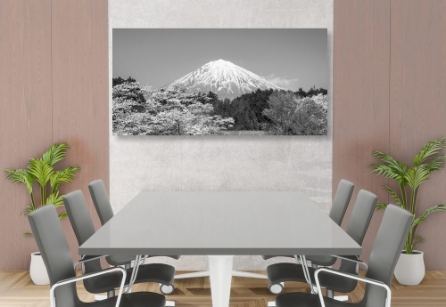 Obraz hora Fuji v čiernobielom prevedení