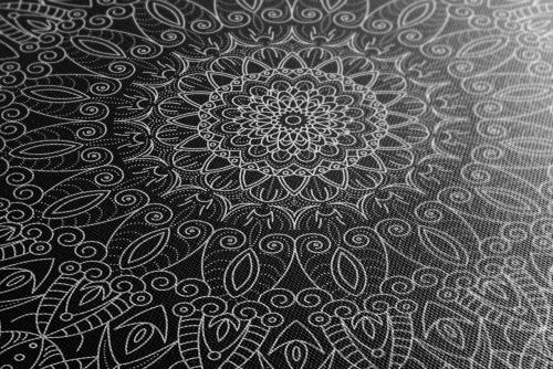 Obraz detailná ozdobná Mandala v čiernobielom prevedení